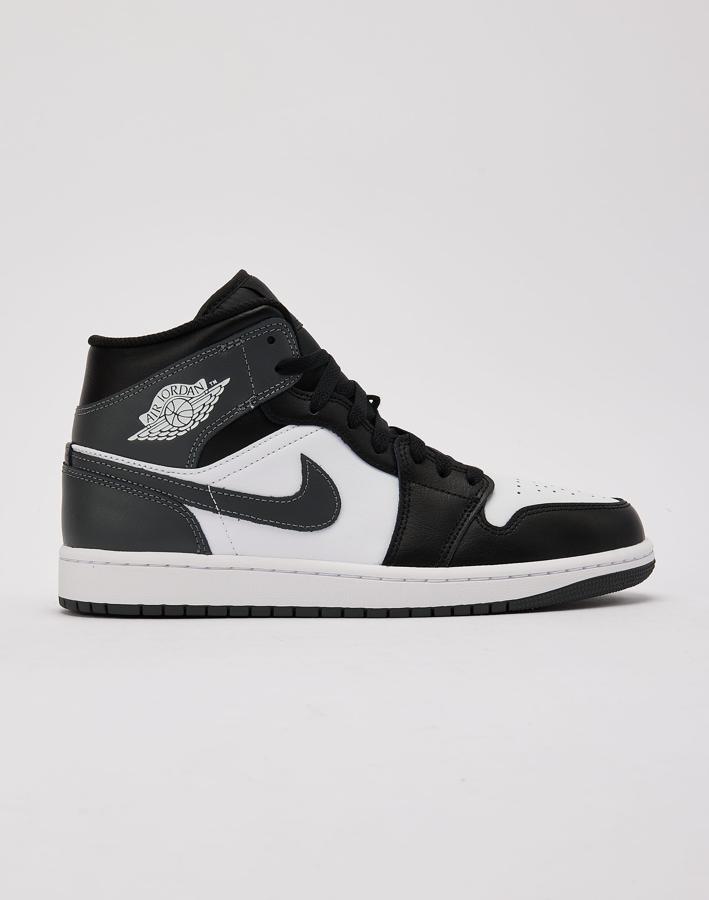 Jordan Air Jordan 1 Mid – DTLR