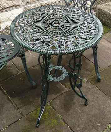 エリア限定送料無料】ジャービス アルミ鋳物テーブル (中) 1台 13044