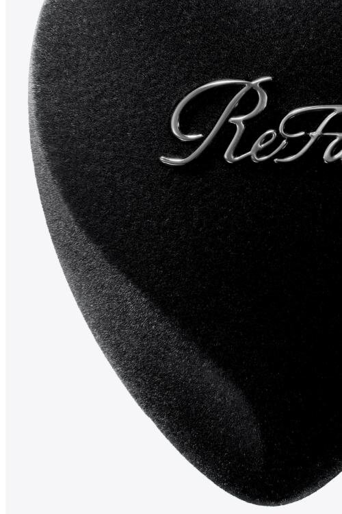 リファ人気の「ハートブラシ」が“ベルベット素材”に！リファ ギンザ