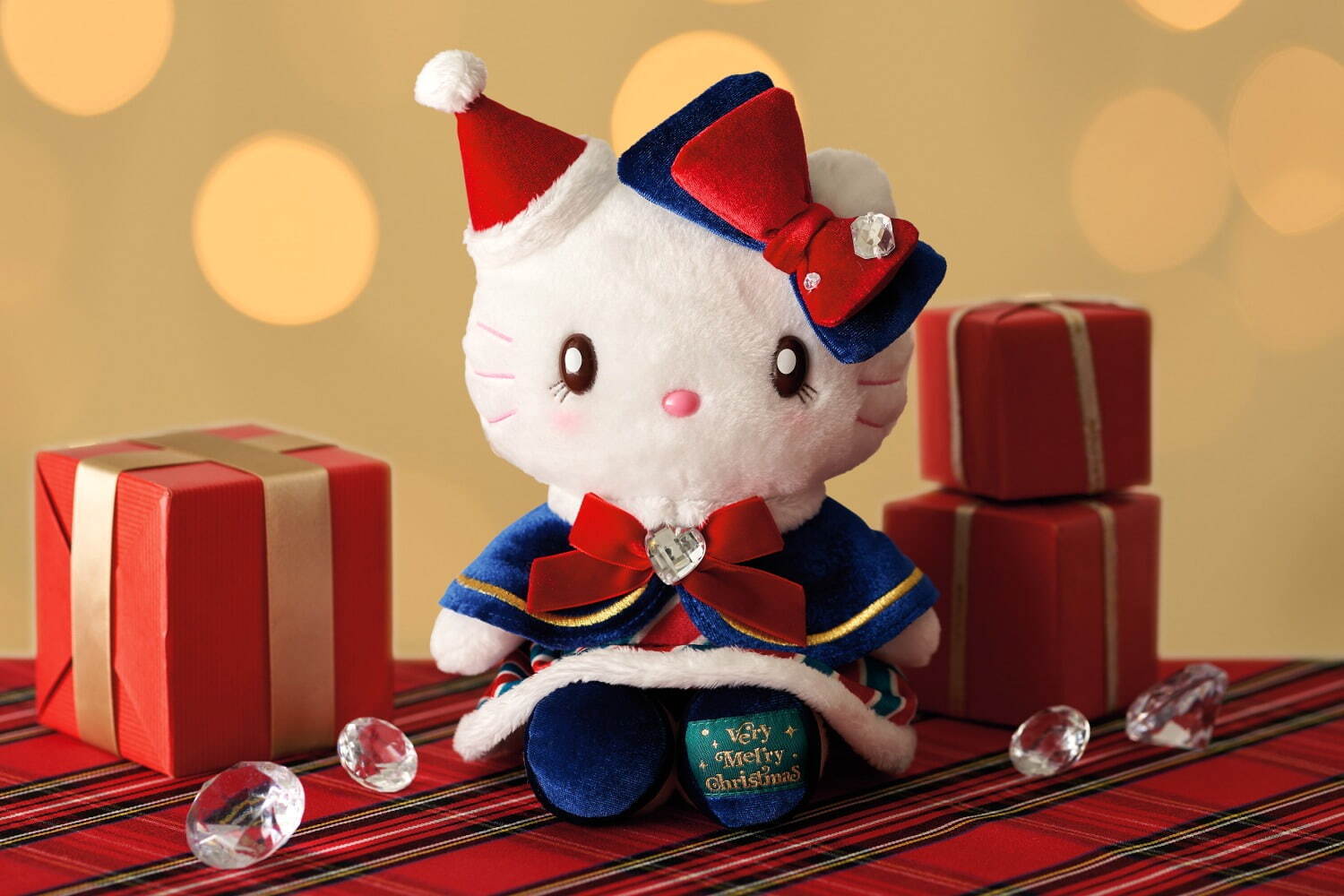 USJ「NO LIMIT!クリスマス」ハローキティの“もふもふ”カチューシャなど