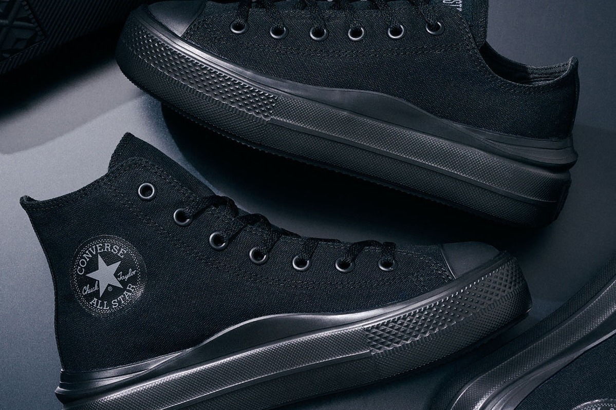 コンバースの軽量スニーカー「オールスター ライト」“オールブラック