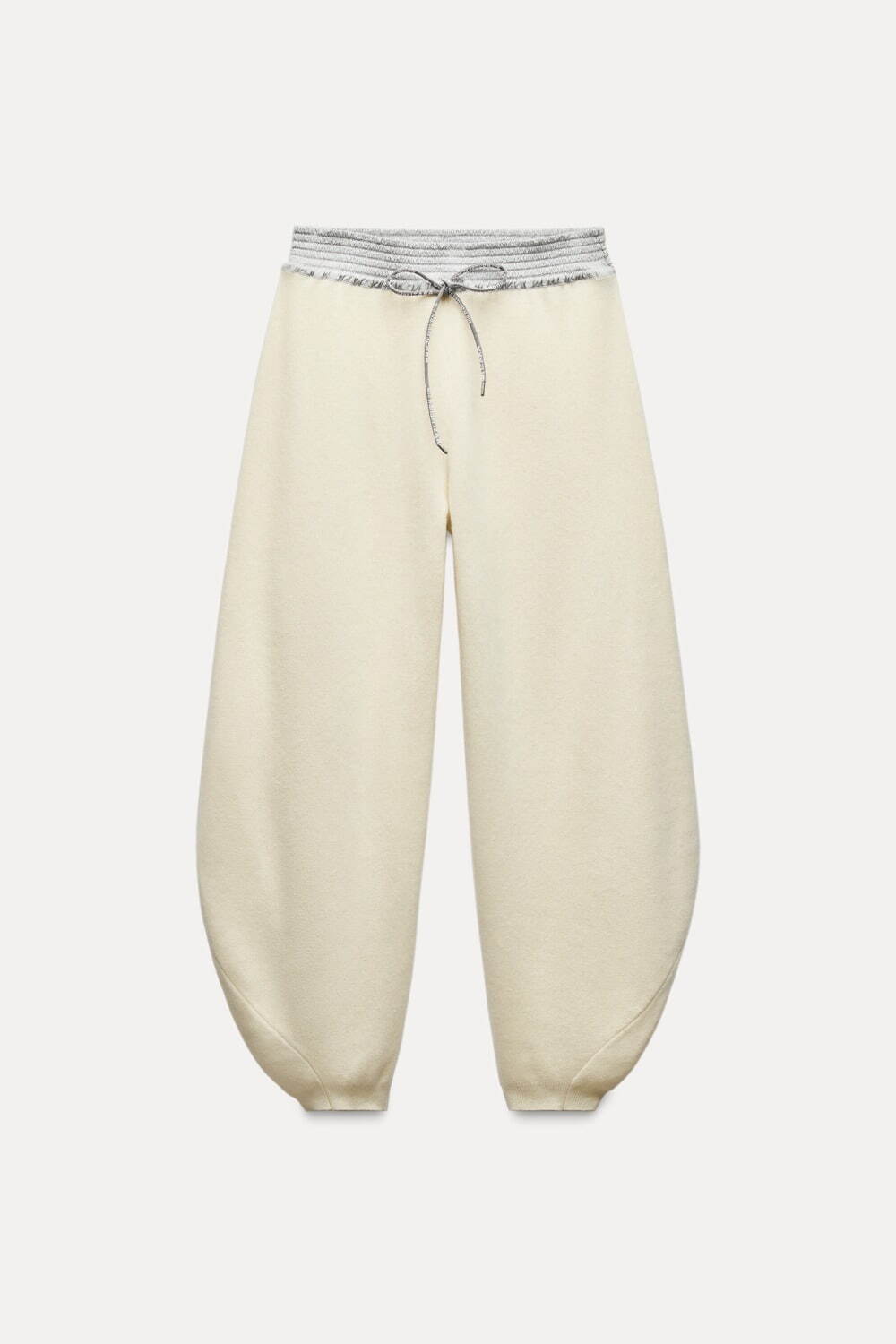 写真17/21｜ZARA×アンドワンダー初のウィメンズウェア、中綿ロング