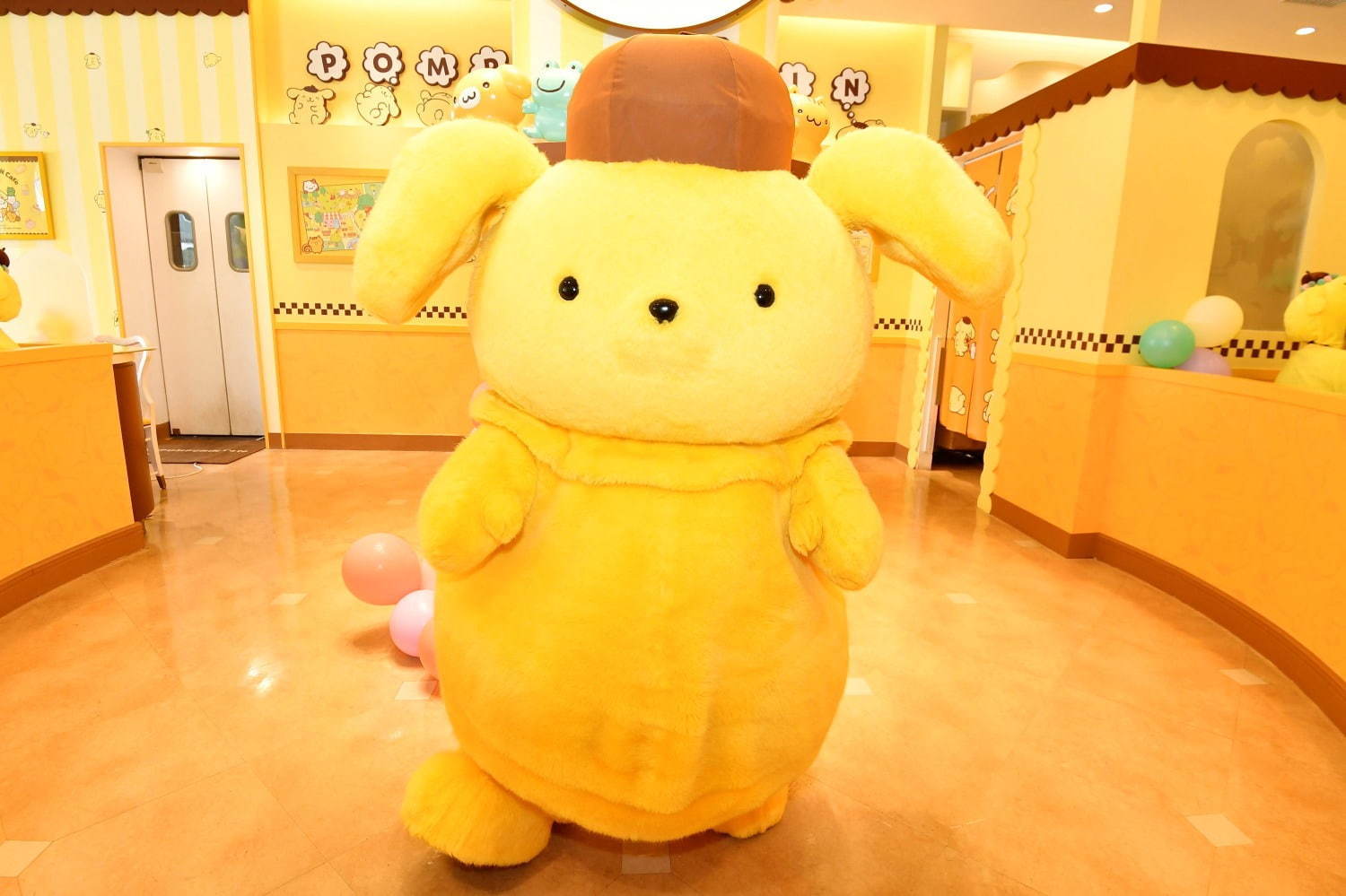 写真2/15｜ポムバサダー限定の“なりきり”女子会「ポムポムプリン