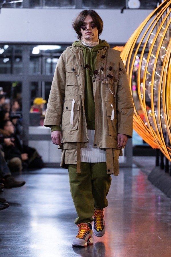 ヘンリック ヴィブスコフ(HENRIK VIBSKOV) 2019-20年秋冬ウィメンズ