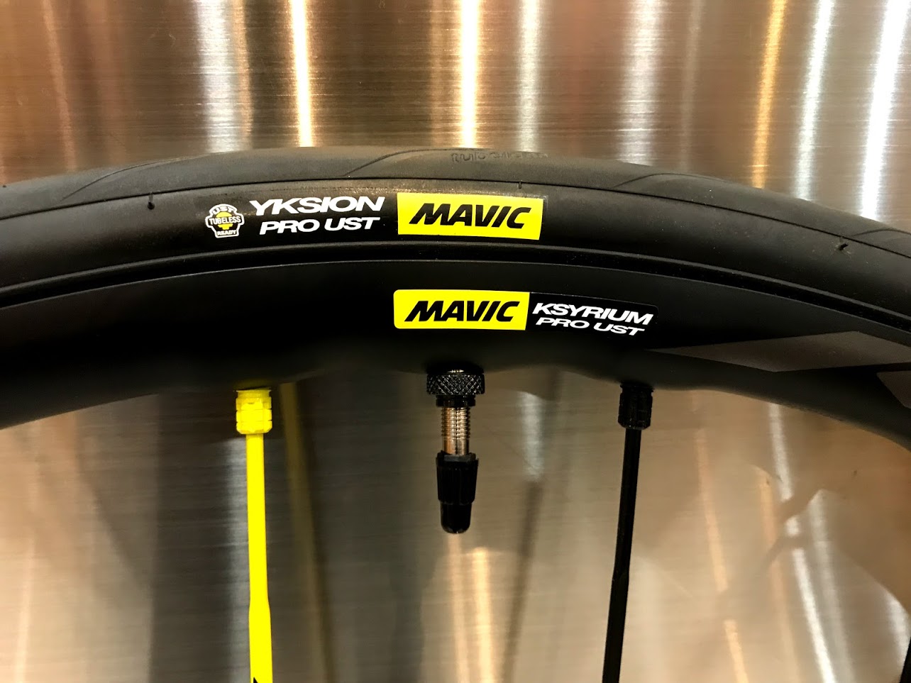 MAVIC KSYRIUM PRO UST DISC | 風魔横浜｜横浜市のMTB・ROADバイクショップ