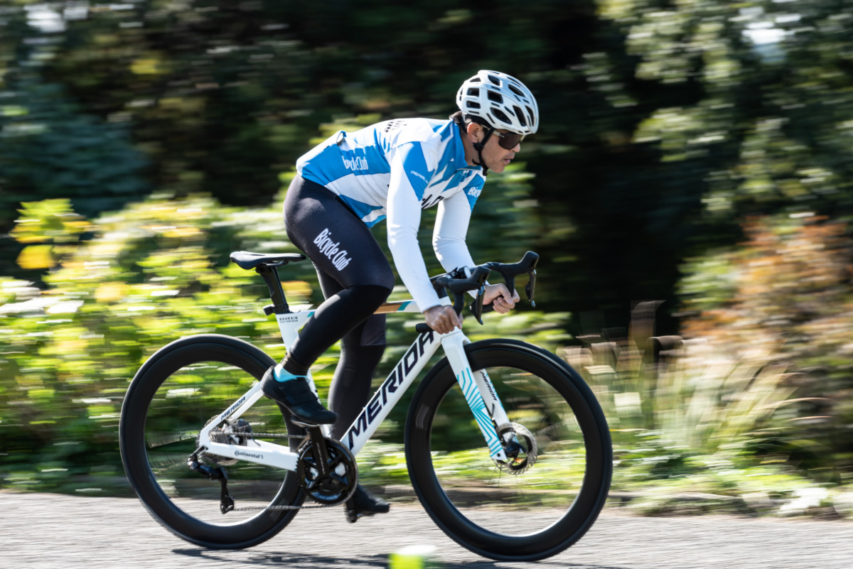 メリダの上位モデルスクルトゥーラvsリアクトを徹底比較｜MERIDA