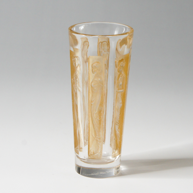 6人の肖像 ゴブレット」ルネ・ラリックのテーブルウェア《ギャルリー