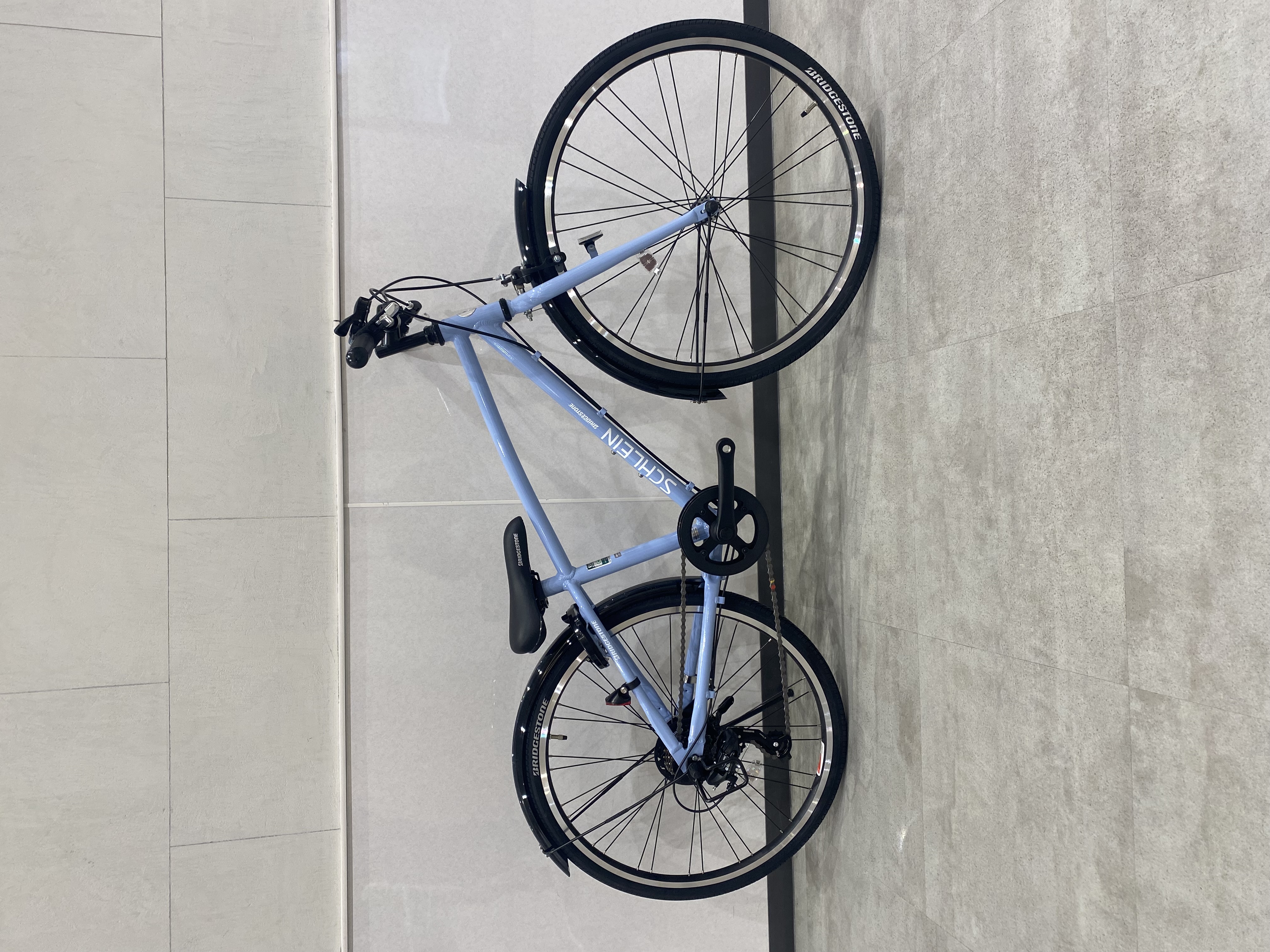 ブリヂストン シュラインに新色登場✨✨ | コンズサイクルのスタッフ