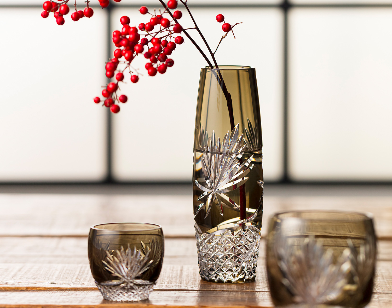 江戸切子 一輪挿＜月下美人＞ | カガミクリスタル