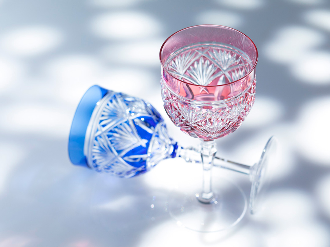 江戸切子 ペアワイングラス＜笹っ葉紋＞ | カガミクリスタル