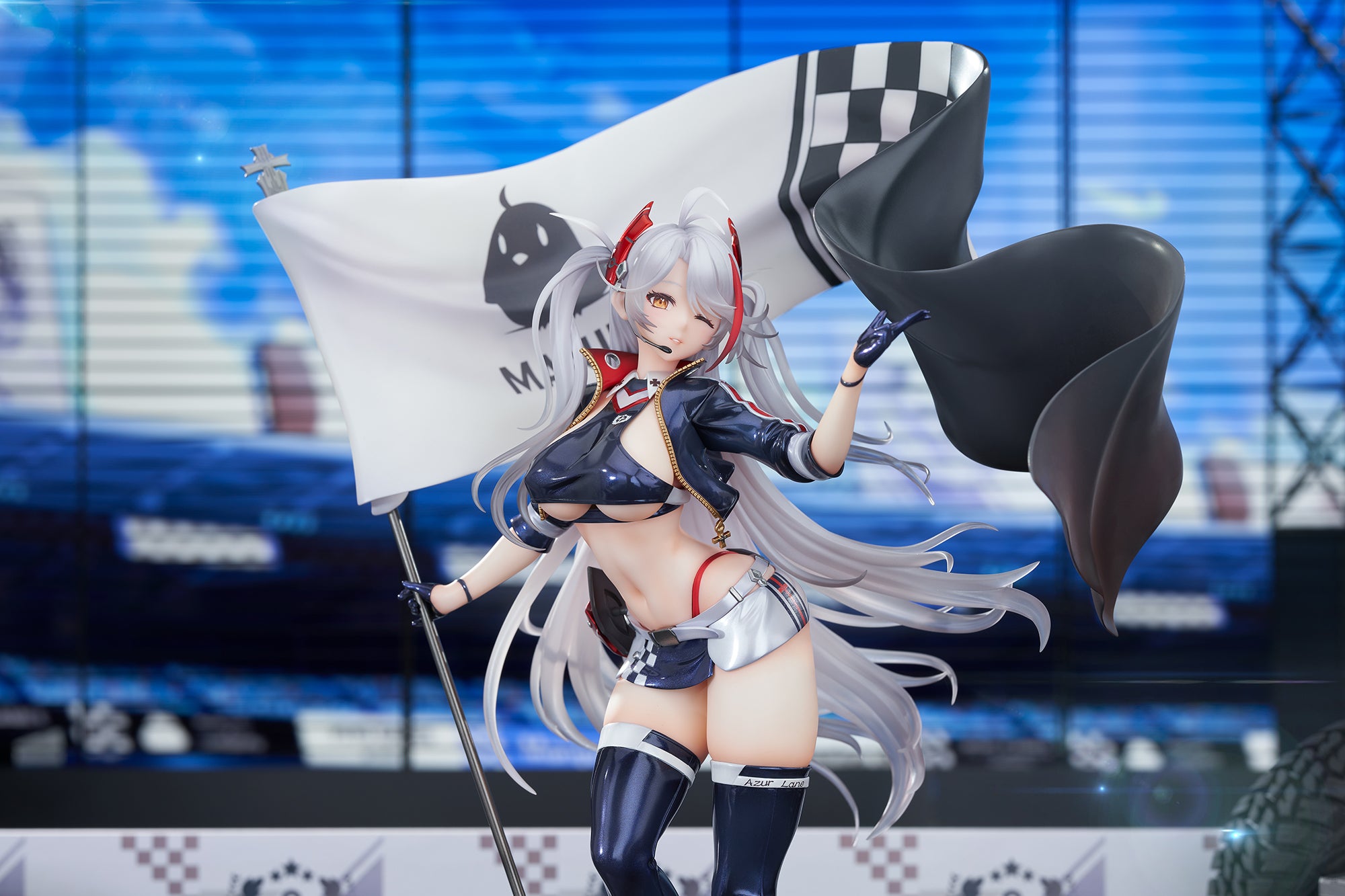 APEX Azur Lane Prinz Eugen Final Lap Ver. 1/7 Scale Figure | Azur