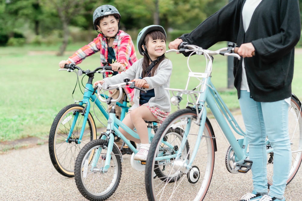 asson J22 - KhodaaBloom