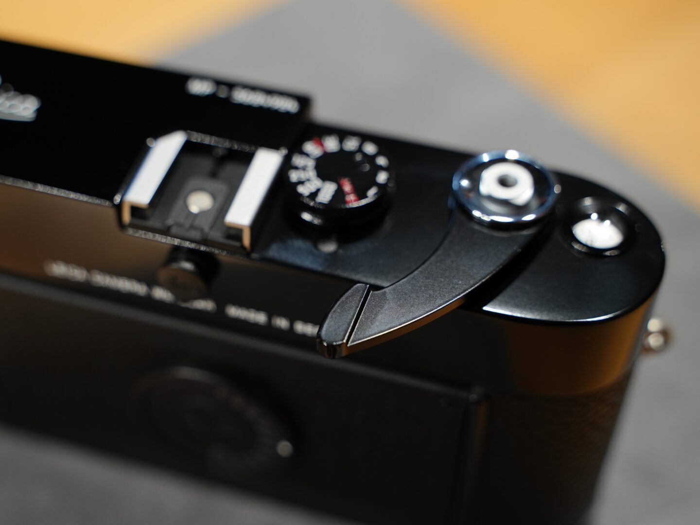 新宿 北村写真機店のカウンターで、お薦めライカを味わい尽くす｜Vol