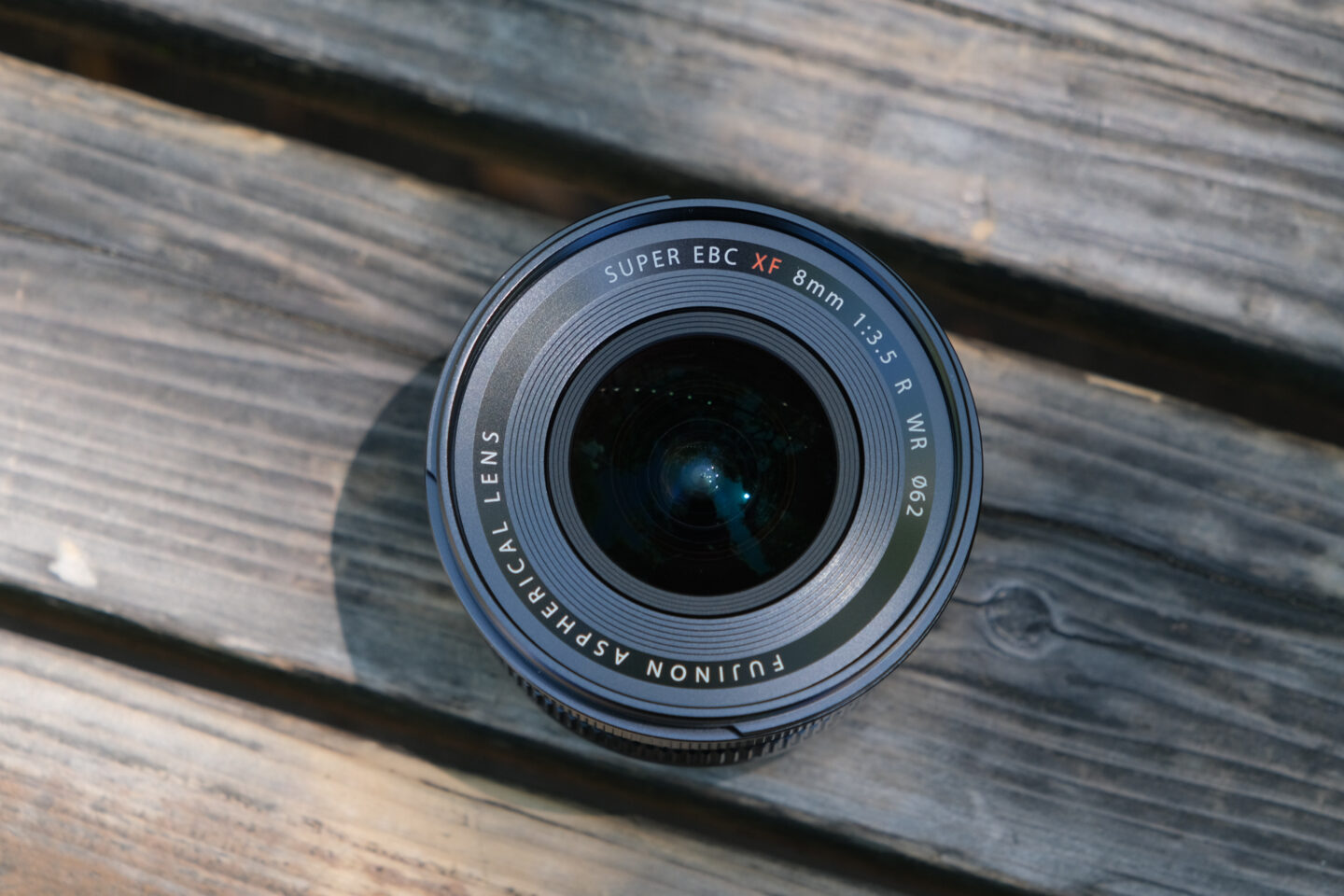 富士フイルム XF8mmF3.5 R WRが登場｜目に見えるすべてを写し取る
