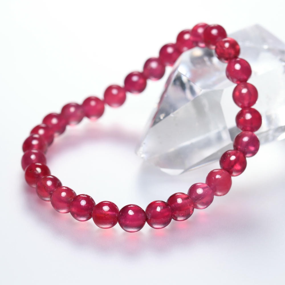 高品質++]宝石質ルビーブレスレット（約6.5mm玉） - 埼玉県吉川市の