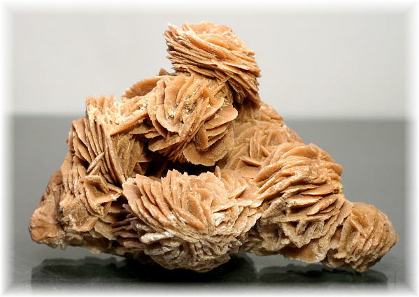 モロッコ産]砂漠のバラ（デザートローズ） - 埼玉県吉川市の天然石専門