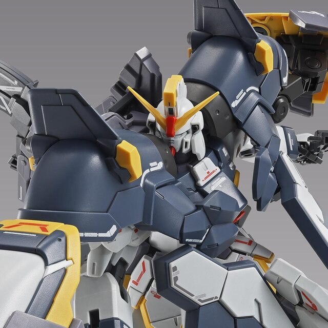 ガンダムサンドロックEW」がアーマディロリザード装備でMGガンプラ化
