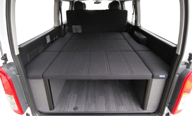 200系ハイエース ESフラットベッド ボックスタイプ【ユーザーレビュー