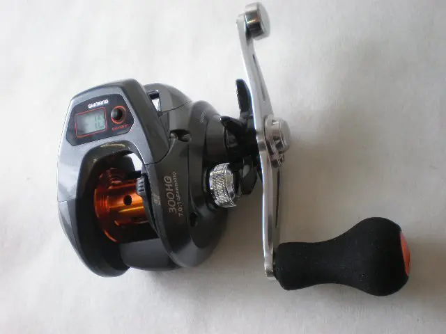 バルケッタ BB[BARCHETTA BB] 300HG（右） - 13,200円 : 海釣り、船