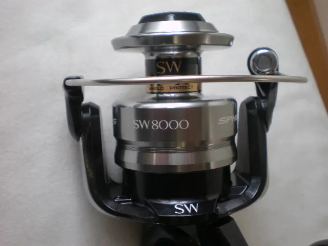 スフェロス SW［SPHEROS SW] 8000HG - 12,900円 : 海釣り、船釣り専門