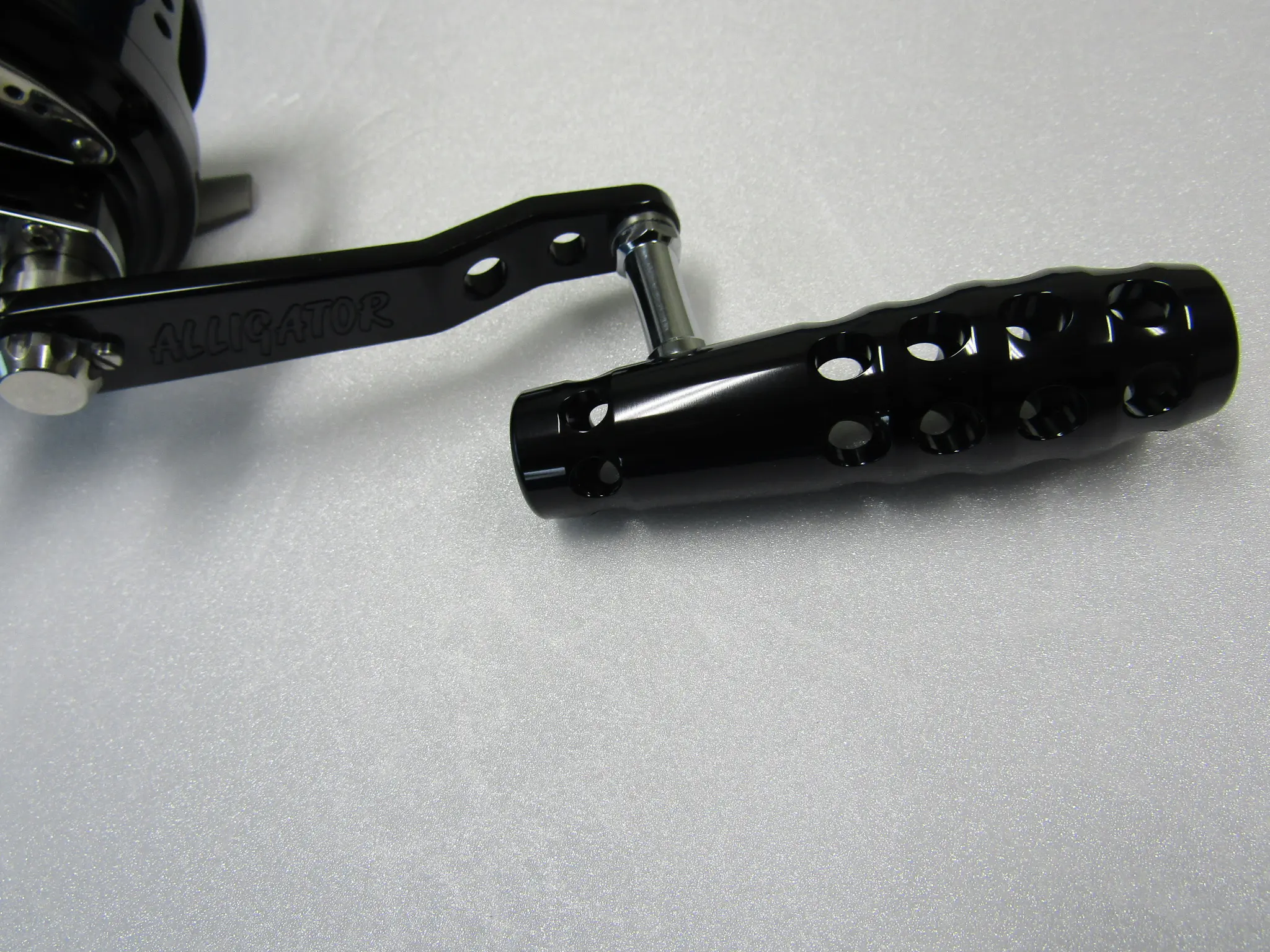 アリゲーターバトル12GTブラック - 168,300円 : 海釣り、船釣り専門店