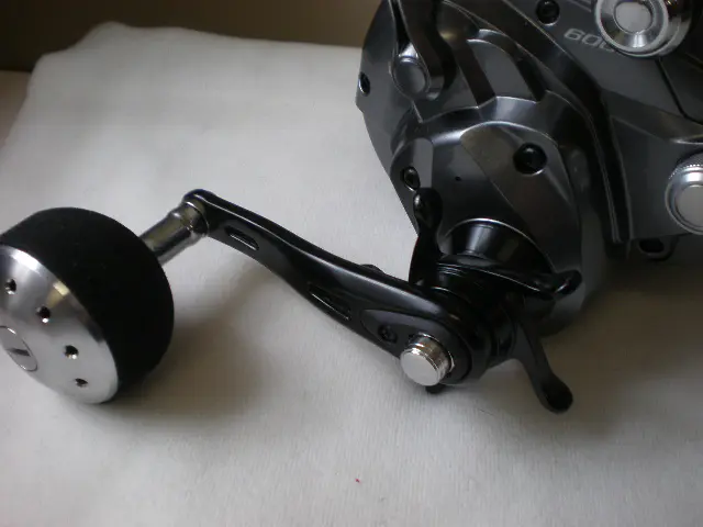 フォースマスター 4000 - 65,100円 : 海釣り、船釣り専門店の沖三昧