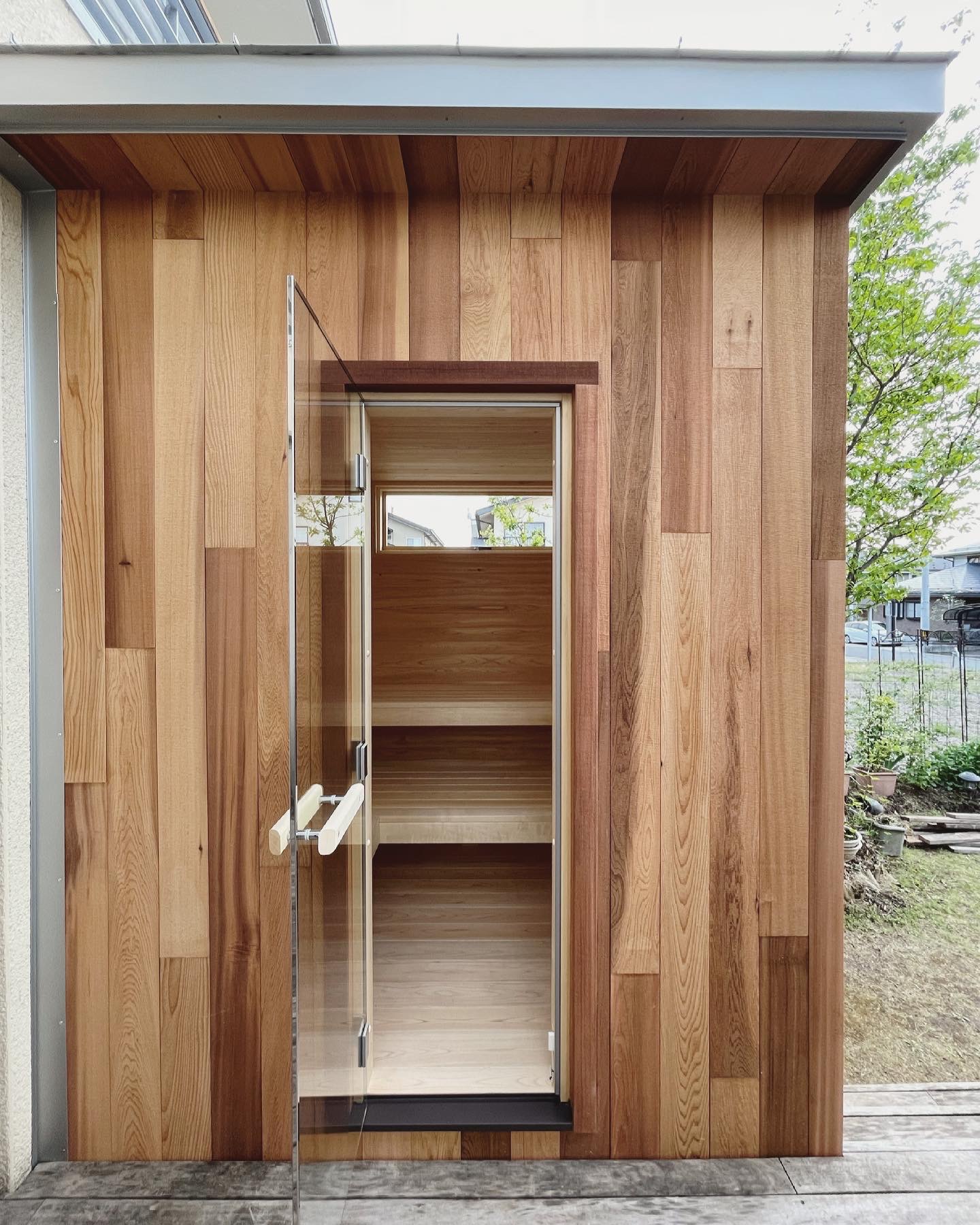 ウッドデッキにサウナ小屋増築 ｜ブログ｜建築工房ORKS｜山形の高性能