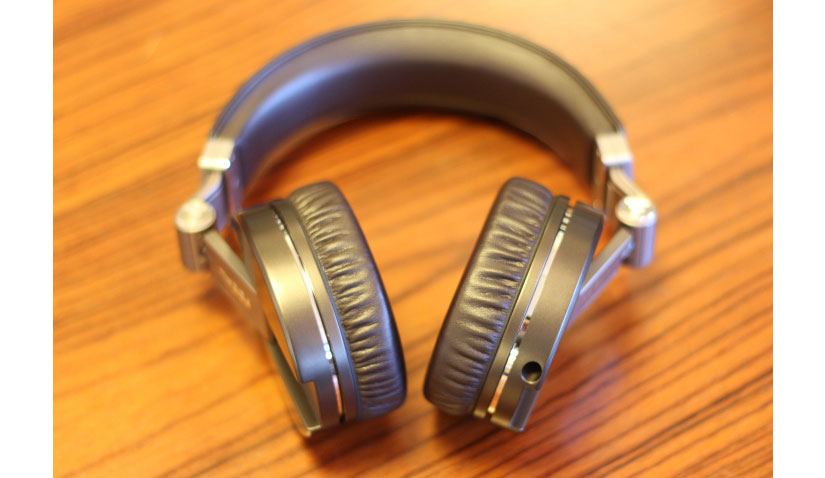 店頭展示処分品】FOCALのヘッドホン、Spirit Classic (ブラウン)のご