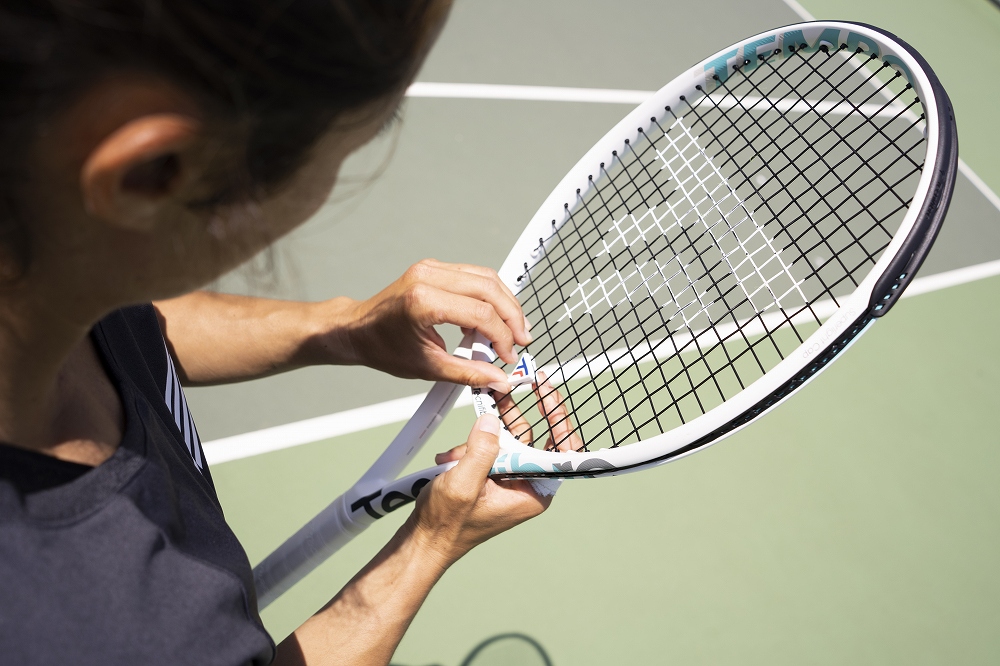 テクニファイバー（Tecnifebre）テニスラケット TEMPO270 TFRTE01