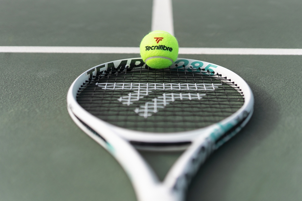 テクニファイバー（Tecnifebre）テニスラケット TEMPO285 TFRTE00