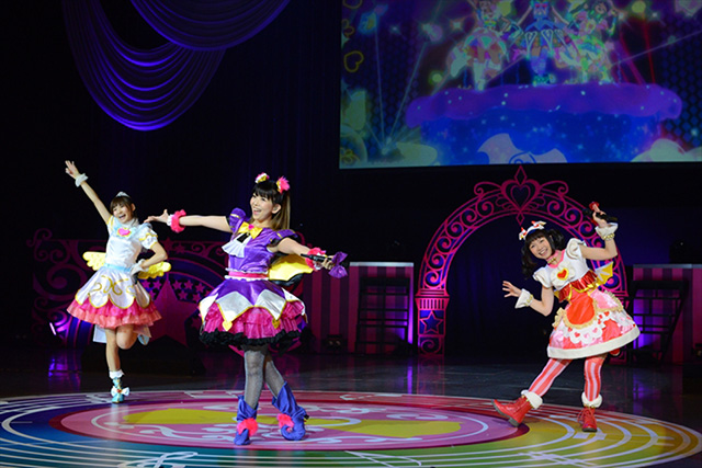 次々飛び出す“神ライブ”は、最高のプリスマスプレゼント！ “プリパラ