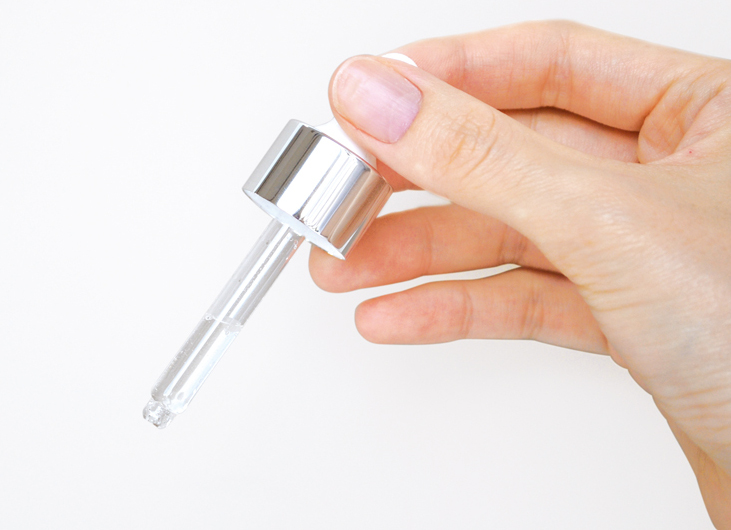 透輝の滴】肌サイクルをサポートする成分配合の美容液 商品詳細