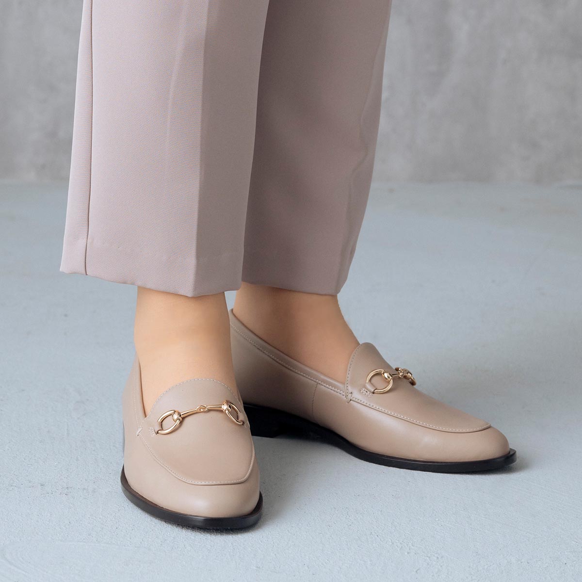 マドラス madras 特許 リカバリーメタインソール搭載 エレガント