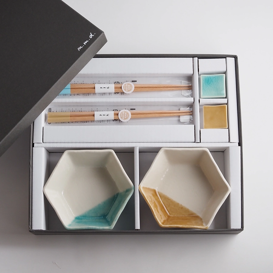 中鉢2枚 + 箸置き2個 + 箸2膳セット / 黄彩 + 青磁 / true colors line