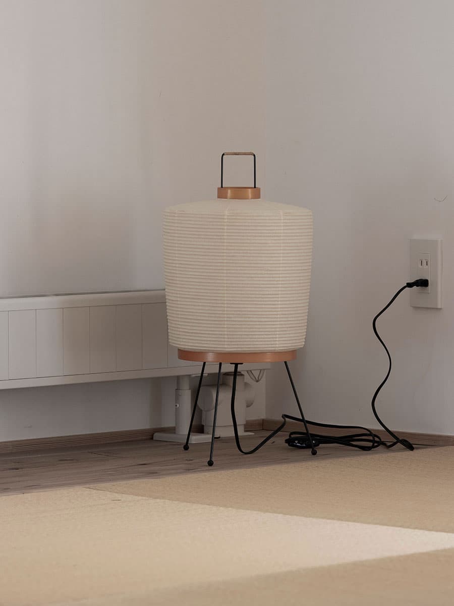 AKARI スタンドライト 2A 初期モデル|イサムノグチの照明 AKARI