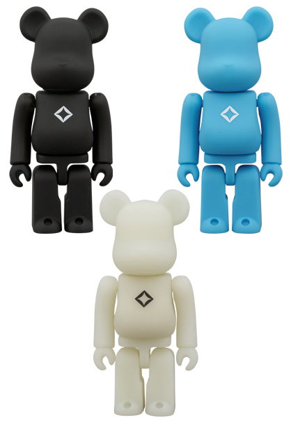 MEDICOM TOY - 15th Anniversary Helinox X BE＠RBRICK 100% Black