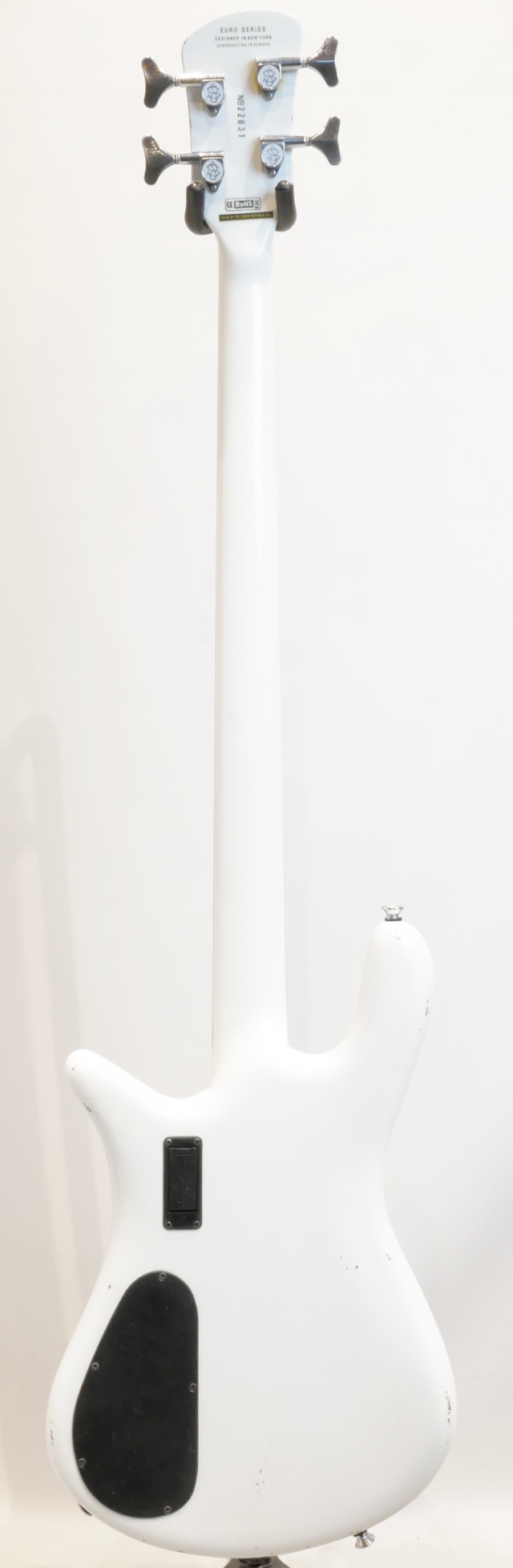 EURO 4 CLASSIC Lacquer Aged White: ベース｜三木楽器公式通販サイト