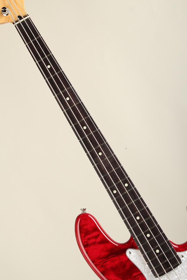 2024 Collection Made in Japan Hybrid II Jazz Bass RW Quilt Red
