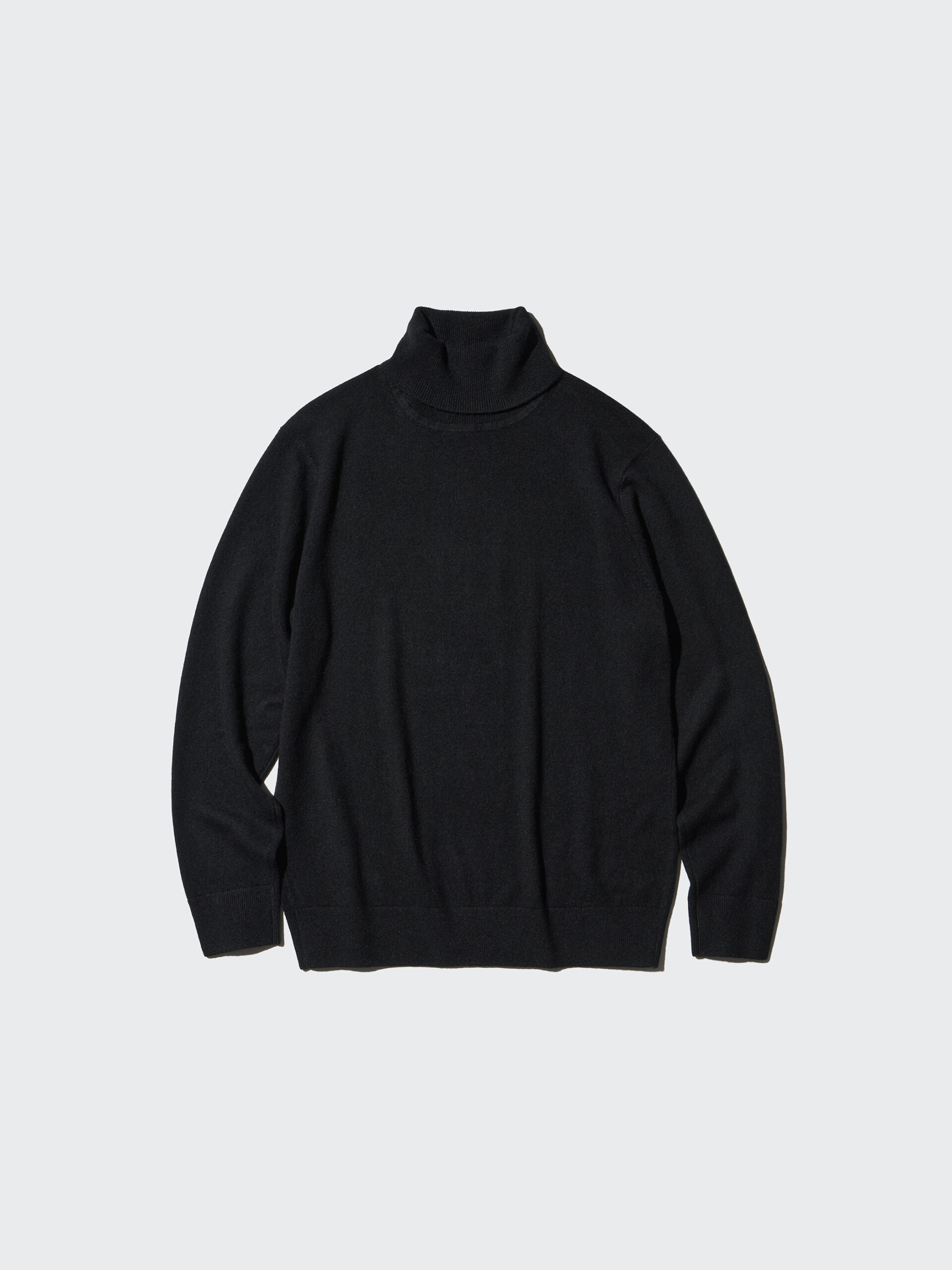 お出かけする日も、こもる日も。ユニクロの「メンズニット」がちょうど