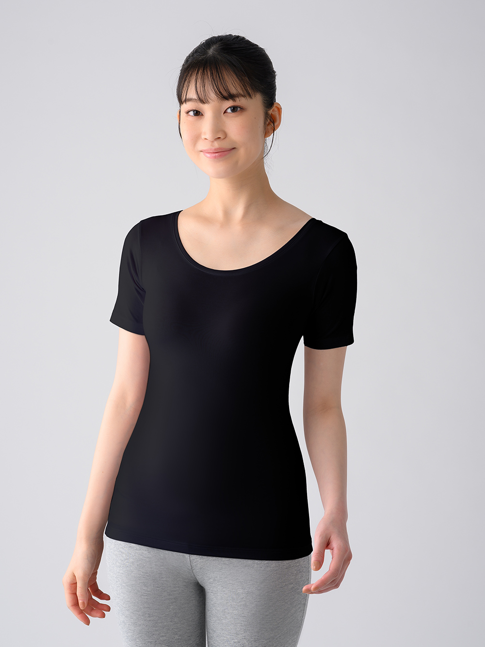 ReD（レッド）リカバリーウェア Uネックインナー半袖 ブラック SS