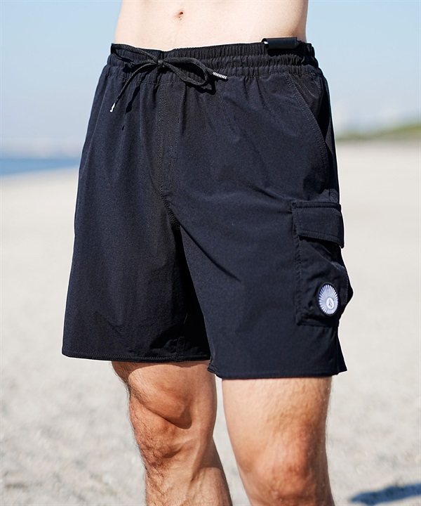 volcom ボードショーツ