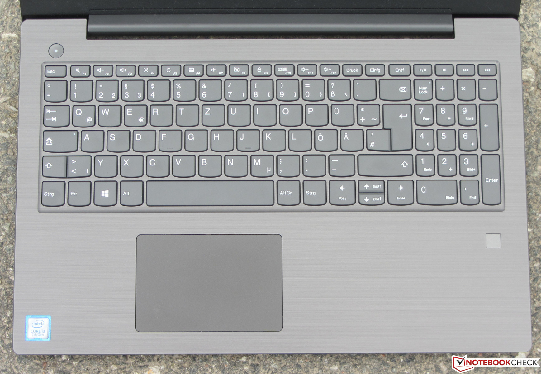 Lenovo V330-15IKB (i3-7130U, SSD, FHD) Laptop Review