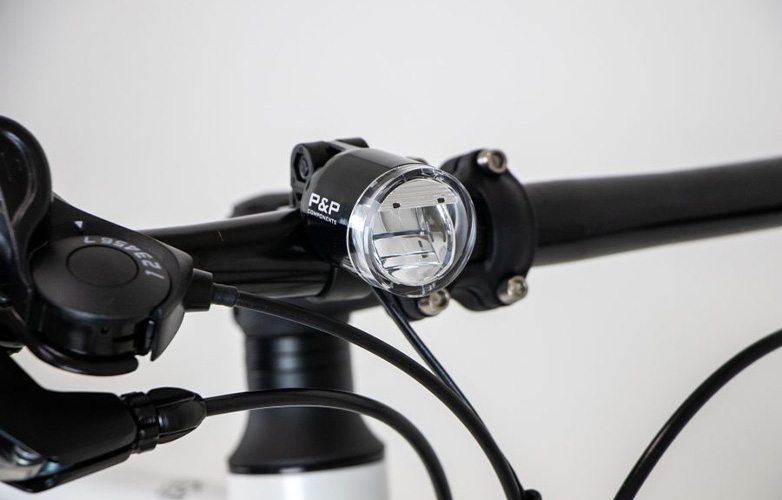 ダイナモホイール・オートライトセット WH-A1800R-HD2 - NESTO