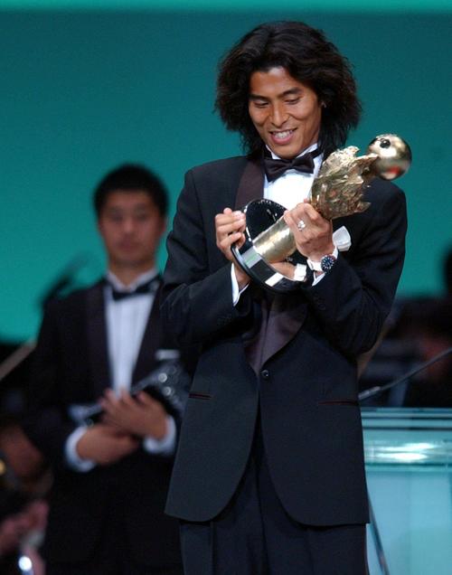 中沢引退、日本代表支え続けたボンバー／写真特集 - サッカーライブ