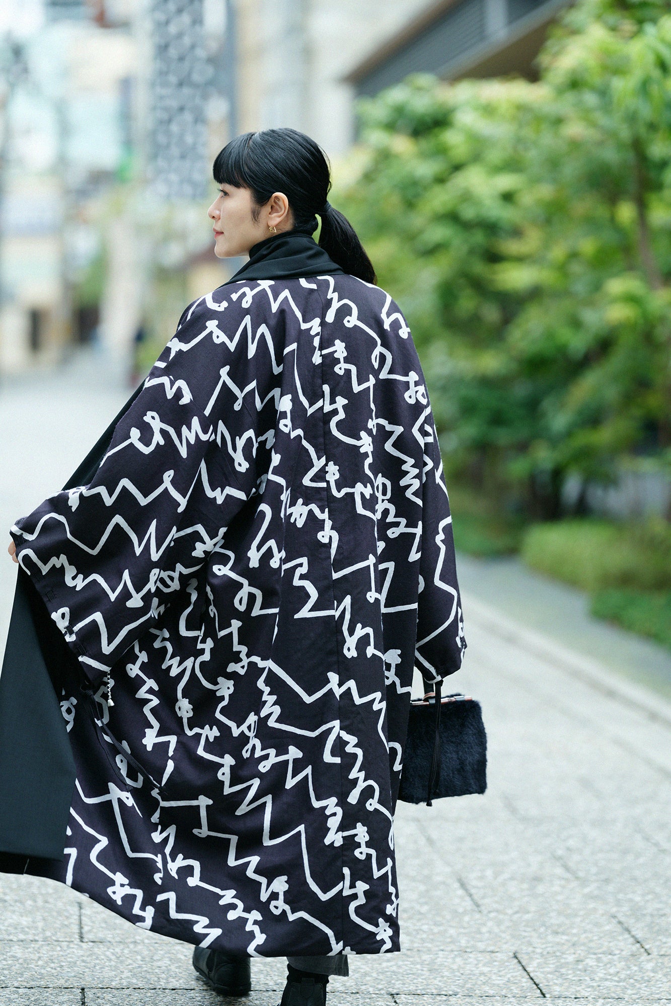 梳毛（そもう） ×モスリン 宮中袖（きゅうちゅうそで） 可逆（かぎゃく