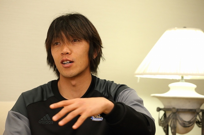 世界で勝つために日本代表に必要なFWは？」中村俊輔に聞いてみた
