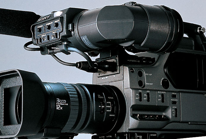 商品の特長 | DSR-250 | DVCAM | カムコーダー／レコーダー