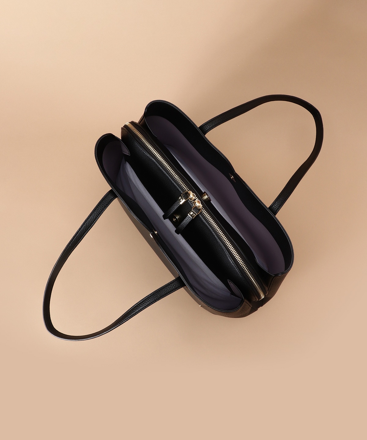 ウェーブデザインカッティングトートーバッグ(FREE ブラック