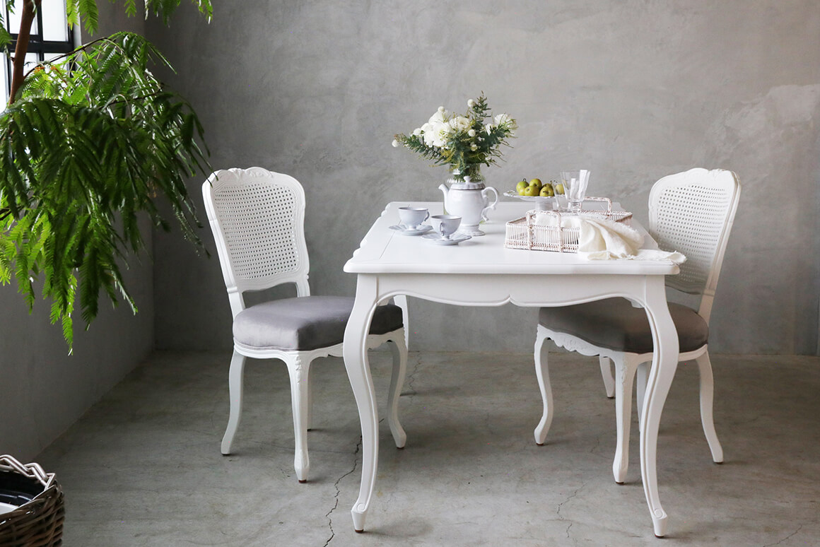 SGDダイニングチェアCHARM BDホワイト&ライトグレーベルベット