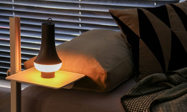 トモシ ポータブルLouis Poulsen（ルイスポールセン） | 公式通販 家具